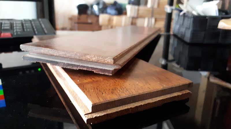 Lantai kayu merbau