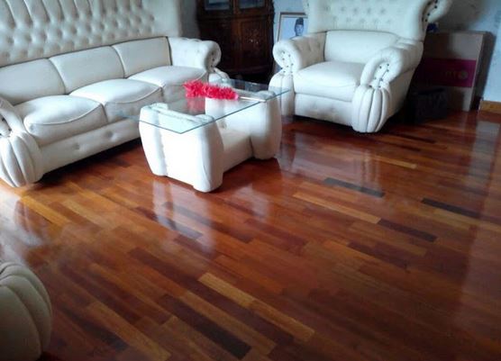 lantai kayu merbau
