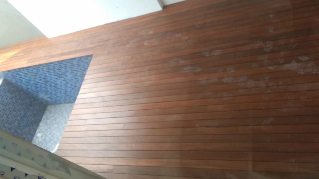 pemasangan Decking kayu Bengkirai di jakarta