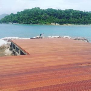 pemasangan decking kayu Bengkirai jumbo 2
