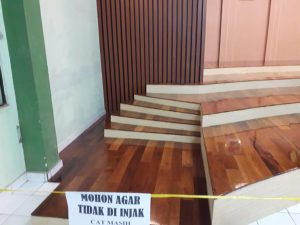 Pemasangan lantai kayu Direktorat ajudan Bandung 2