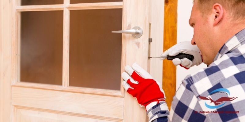 Tips Alami yang Efektif Membasmi Kutu Kayu - pastikan tidak ada celah