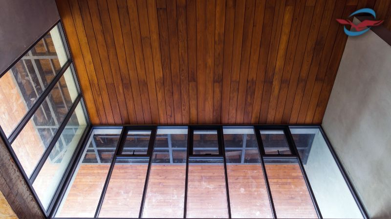 Dijadikan Plafon & Decking (Lantai Kayu Outdoor)