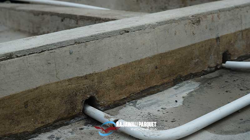 Decking kayu Cara memasang 4