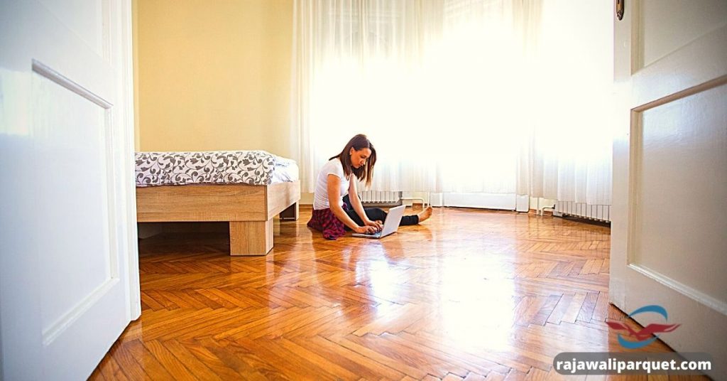 Lantai Parket Solid untuk kamar tidur