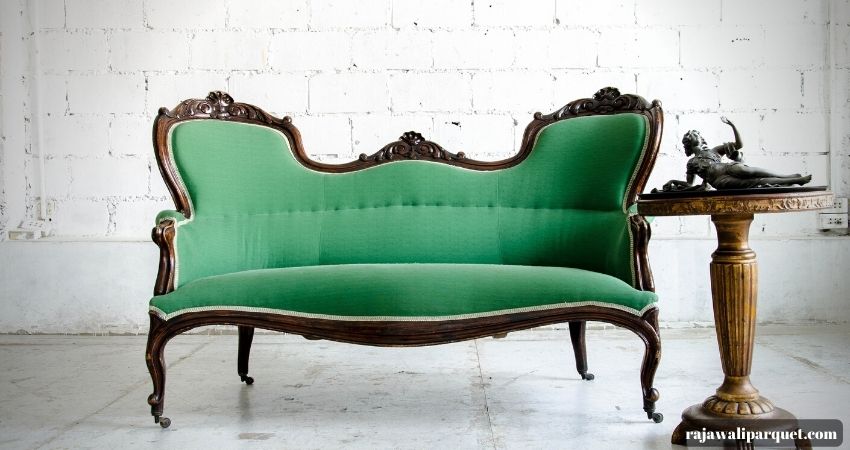 Sofa Camel back