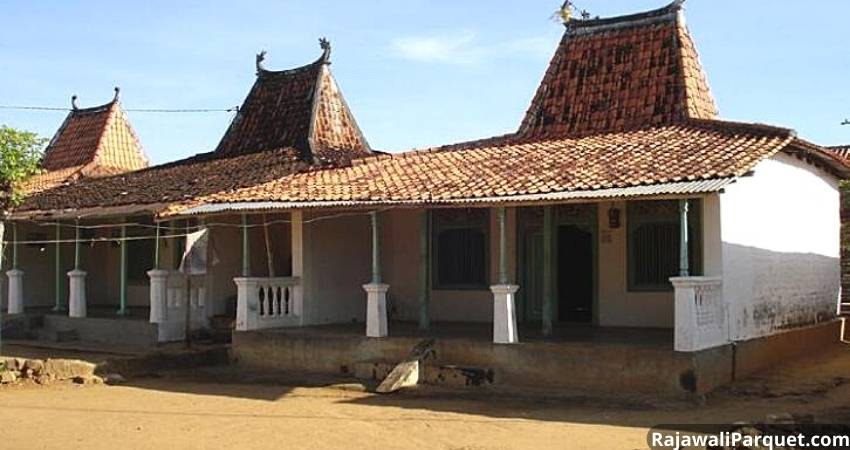 komponen rumah tanean lanjhang