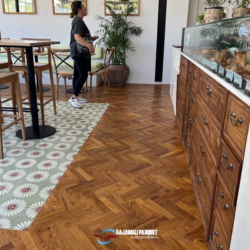 Kenapa memilih lantai kayu untuk dapur