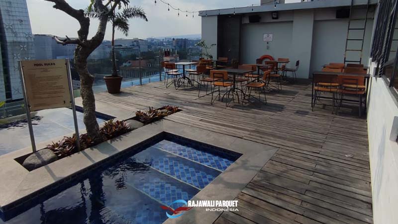 Menghitung Ongkos pemasangan Decking kayu