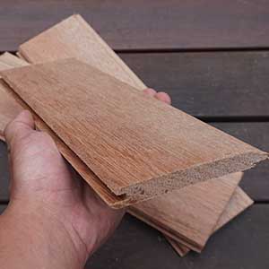 Plafon kayu keruing