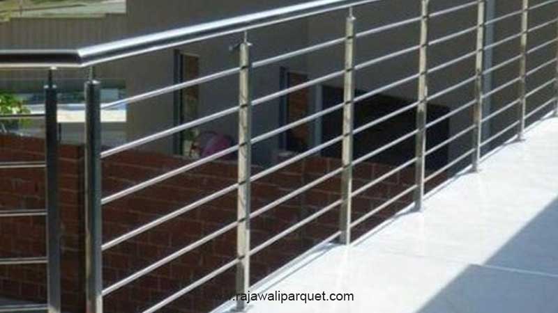pagar stainless steel